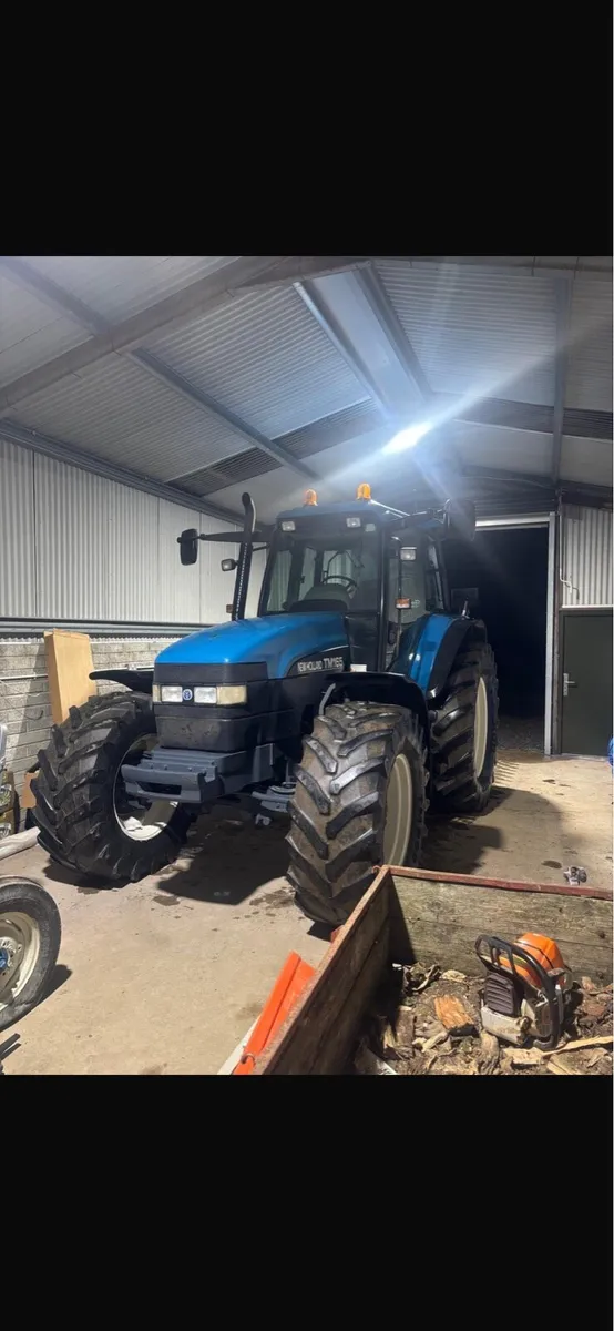 New Holland tm 165 - Image 1