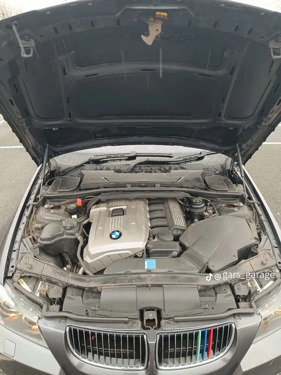 E90 330i Drift car - Image 4