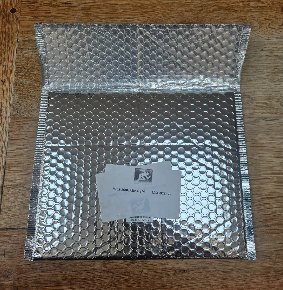 Metallic Bubble Envelopes x 25 - Image 2