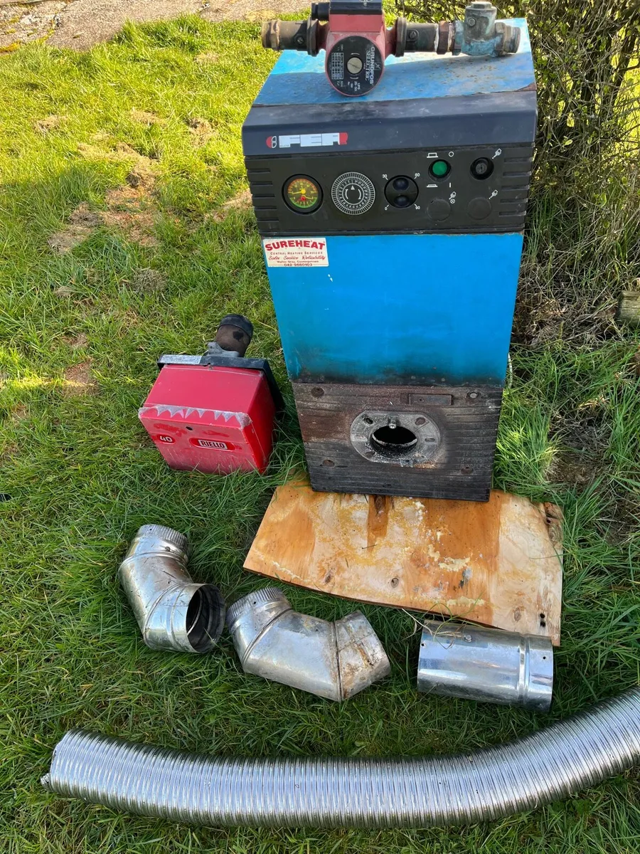 Oil burner , flue fittings and circulating pump - Image 1