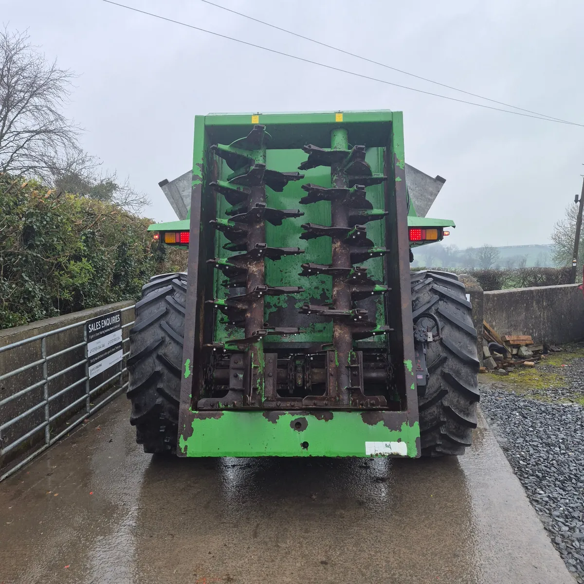 Cross Super-Spread 1100 Spreader - Image 4