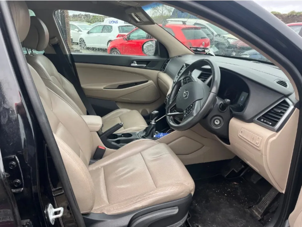 2016 Hyundai Tucson 1.7 Diesel - Image 3