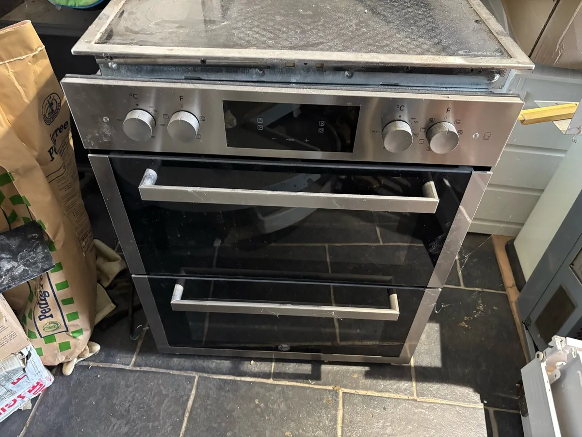 Electric oven and ceramic hob - Image 2