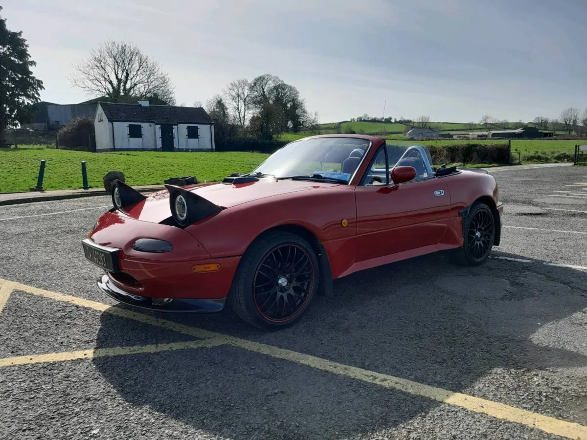 1991 Mazda Mx5 ( Vintage ) - Image 2