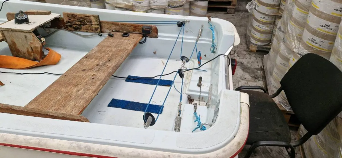 11 foot dory boat - Image 2