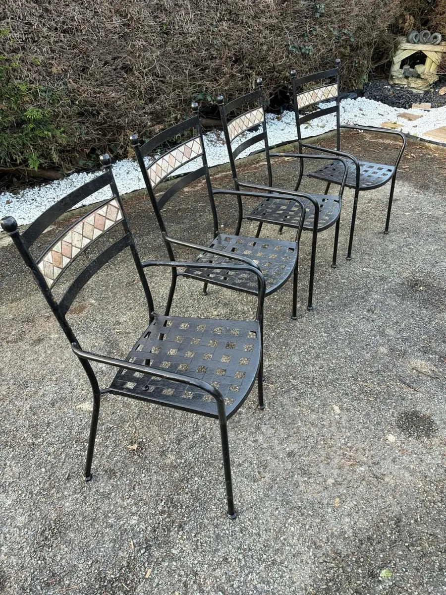 4 iron garden chairs double - Image 2