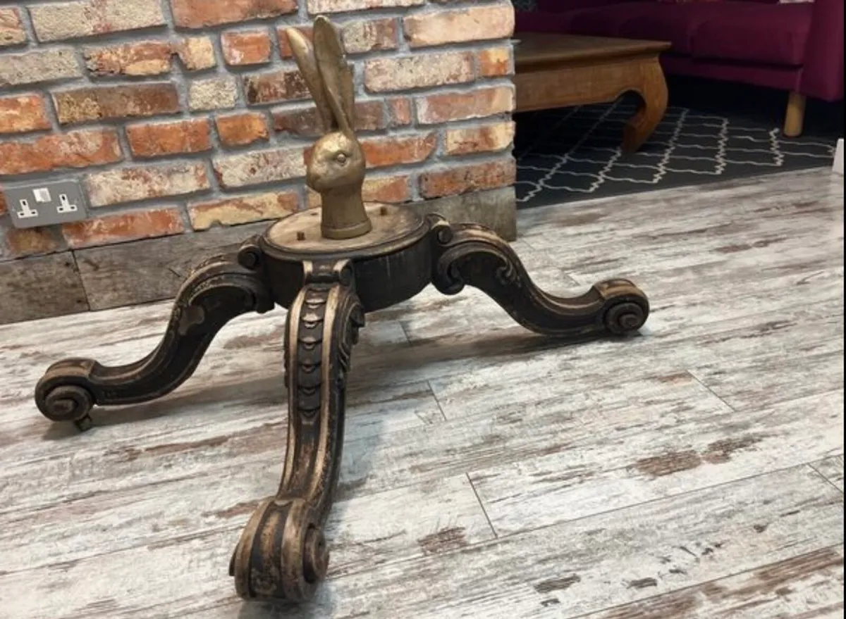 Vintage table leg - Image 1
