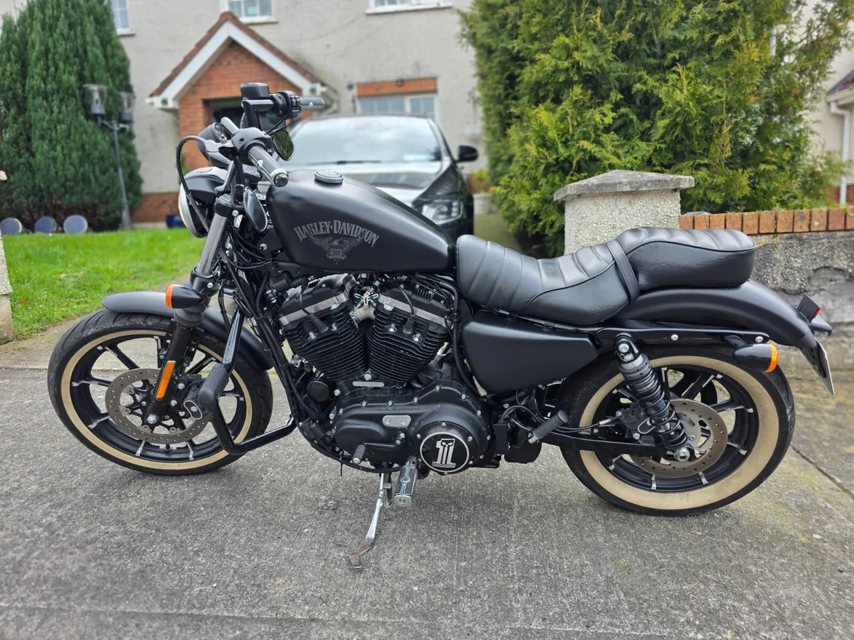 2017 HARLEY DAVIDSON 883 SPORTSTER MAY P/X - Image 1