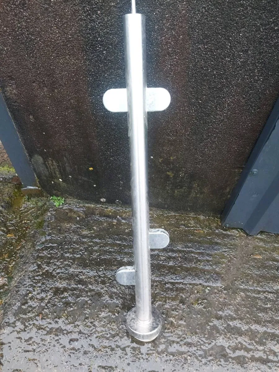 Stainless Steel glass clamps - Image 2