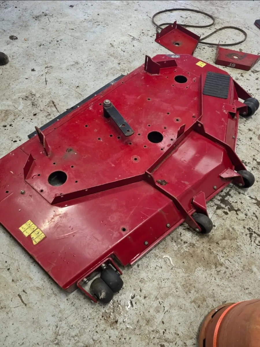 Ferris IS4500 Diesel commercial zero turn mower - Image 4