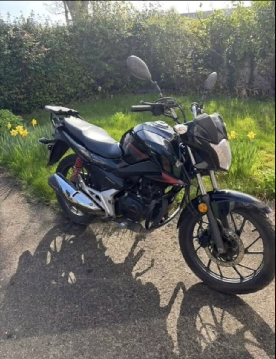 Honda CB125F - Image 2