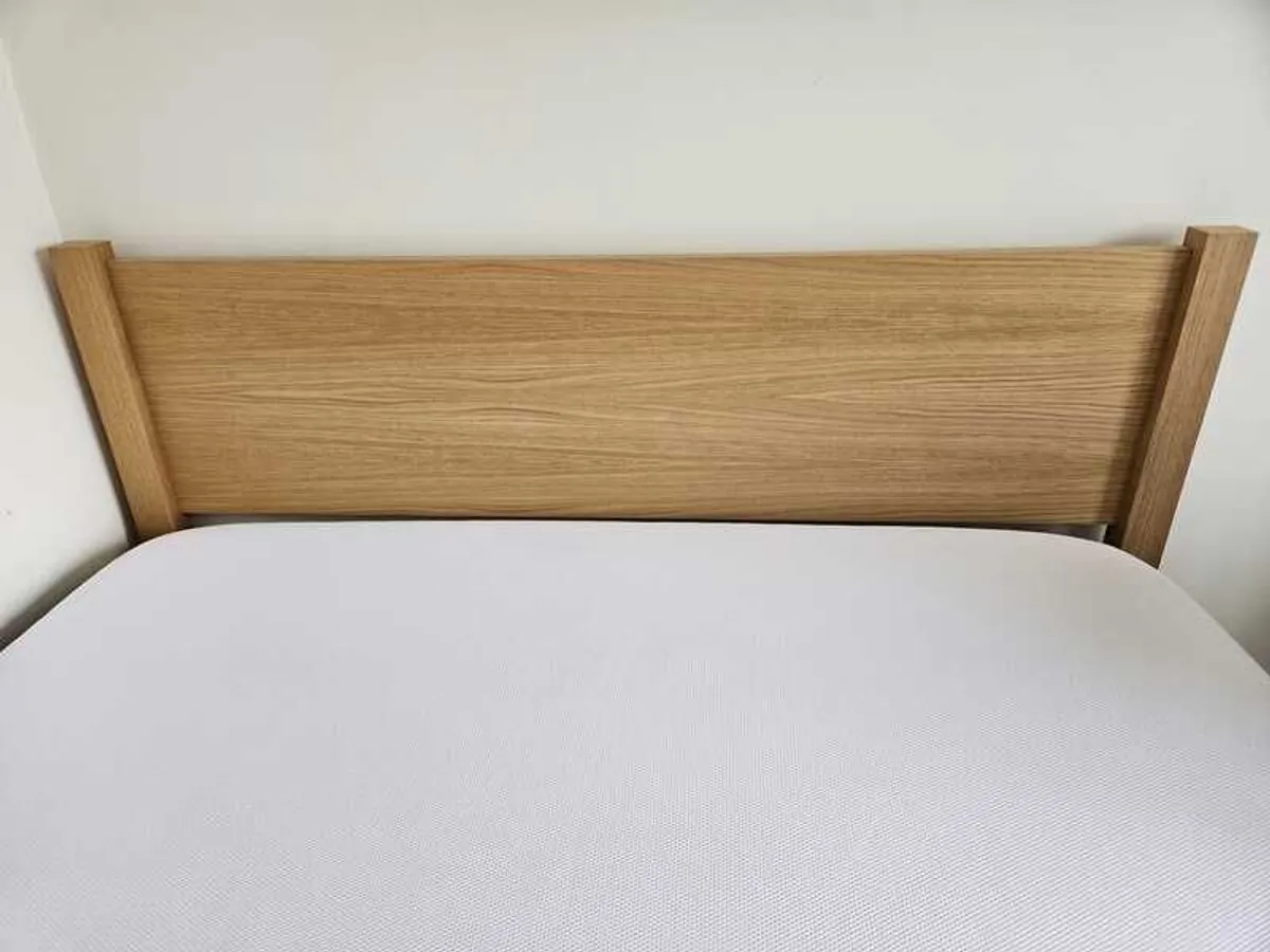 Like-new King Wooden Bed, Mattress and Topper (All Emma brand) 150x200 - Image 4