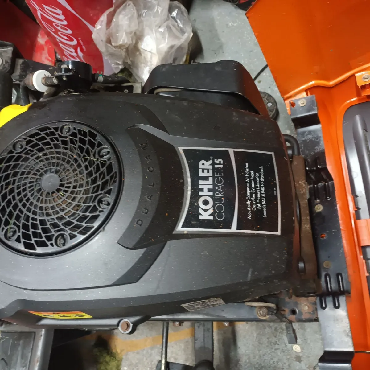 Ride on lawn mower - Image 3