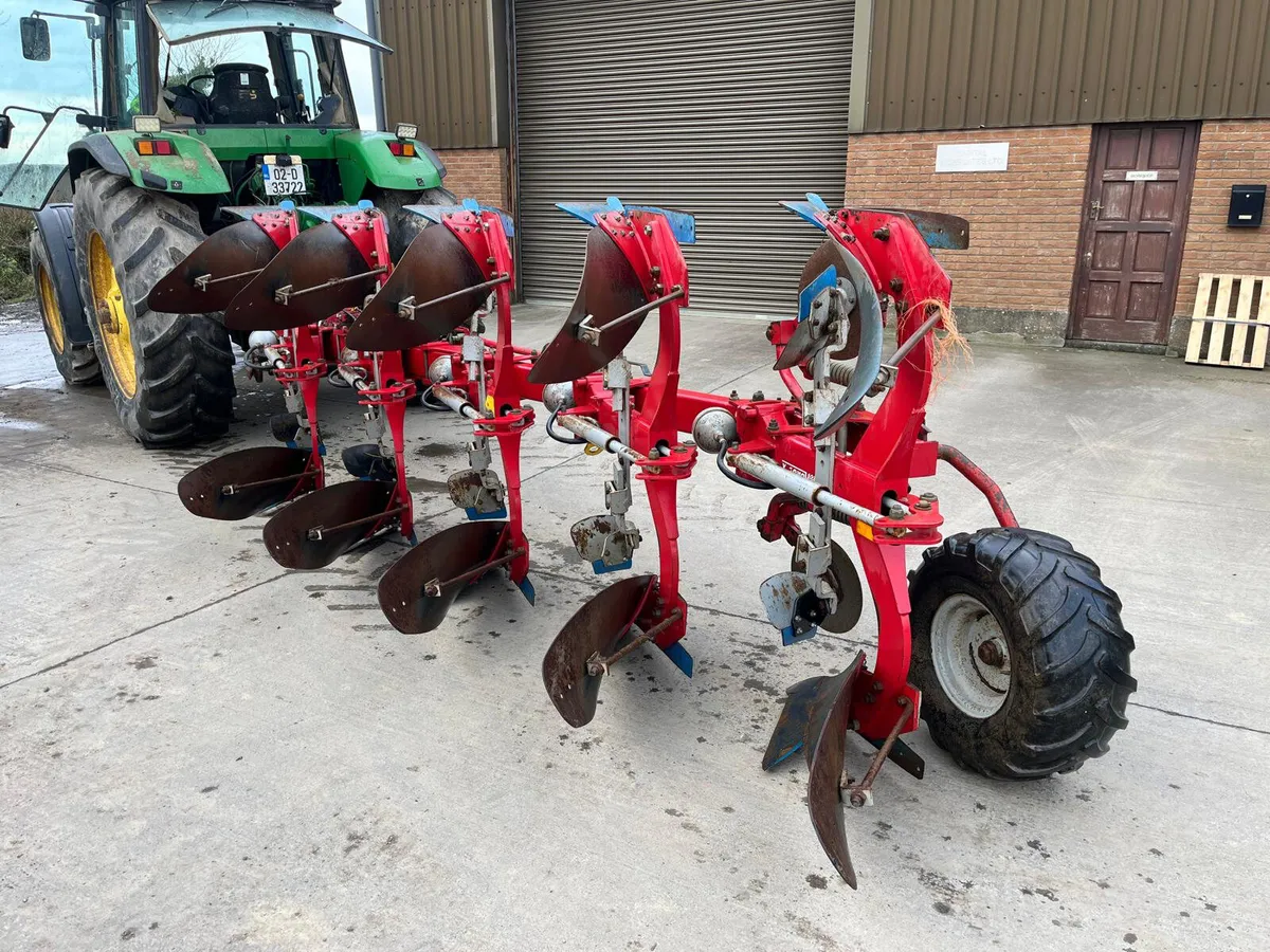Agrolux 5 furrow  Plough - Image 4