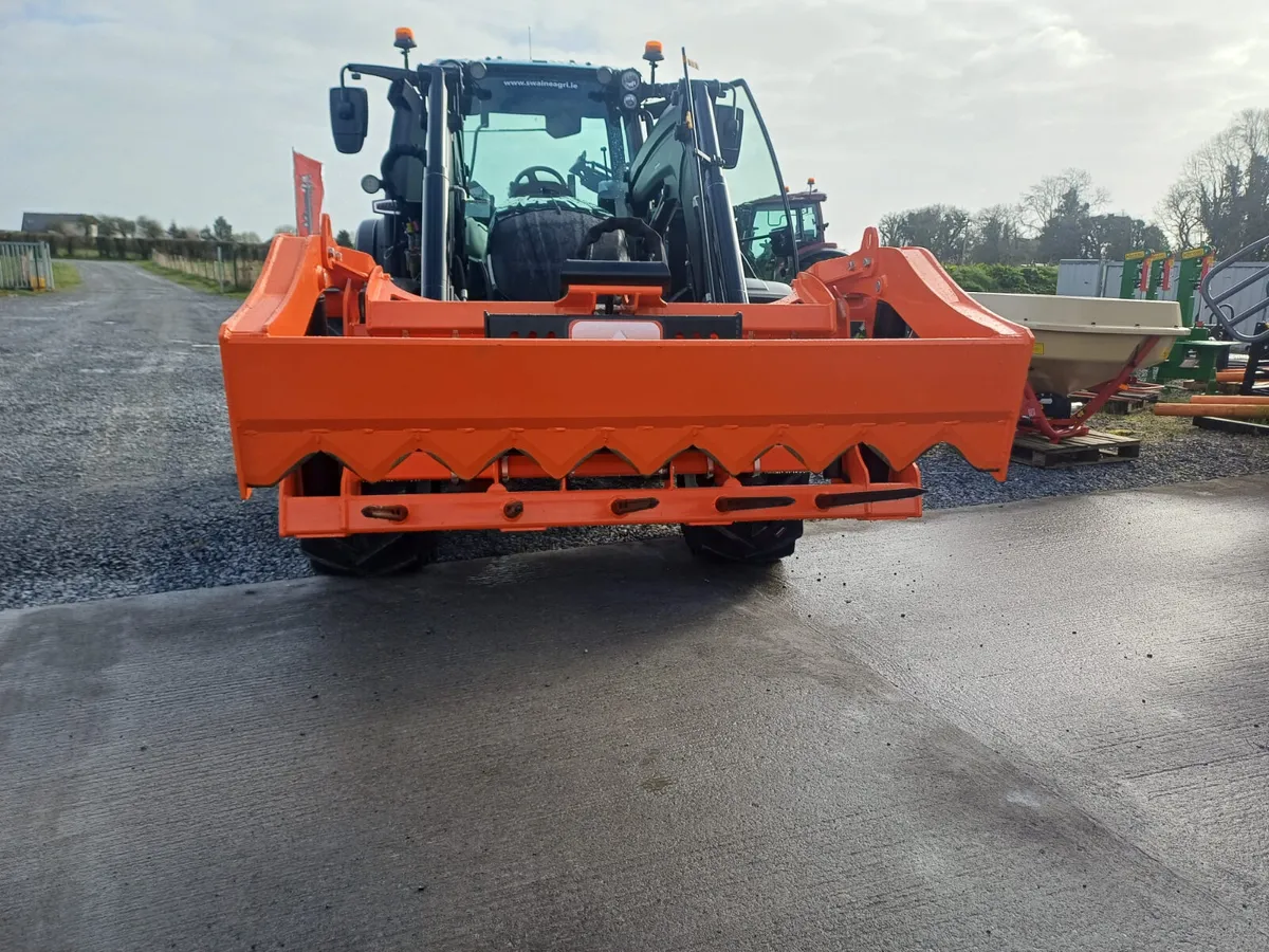 Abbey Bale Shear - Image 2