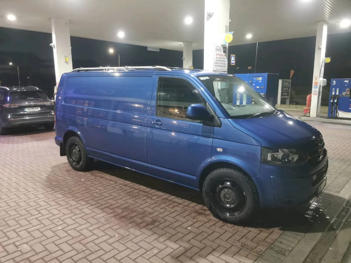 VW Transporter Auto new CVRT + gearbox service - Image 1