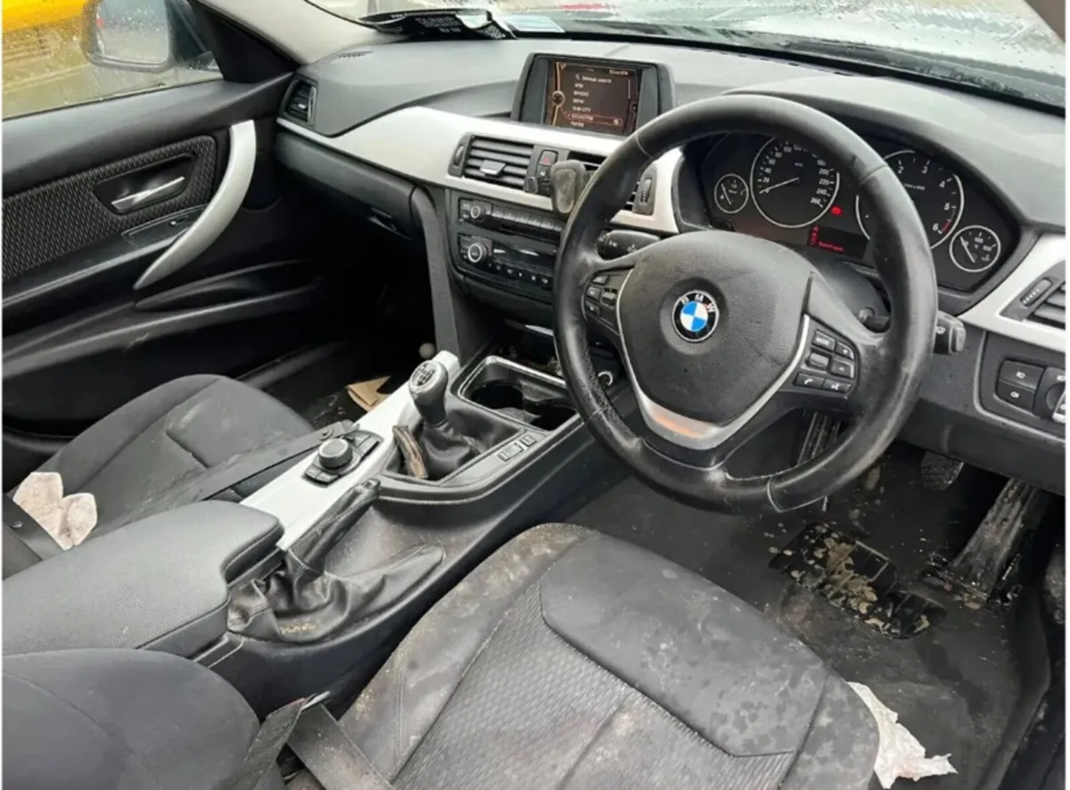 2012 bmw f30 2.0 diesel drive away - Image 3