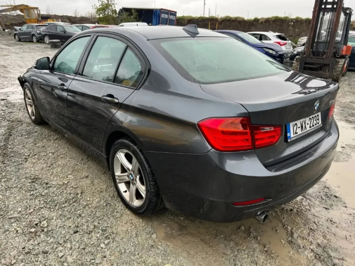 2012 bmw f30 2.0 diesel drive away - Image 2