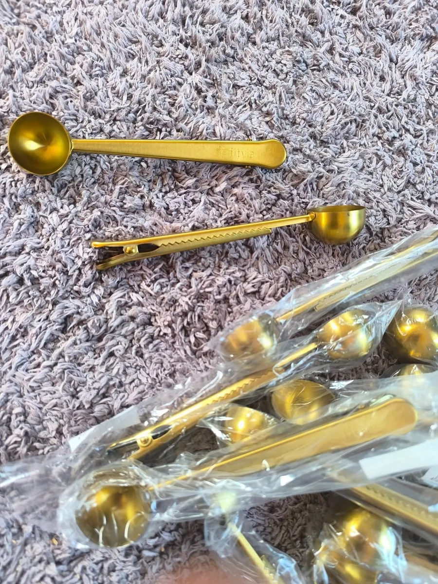 Various items available in bulk - Image 4