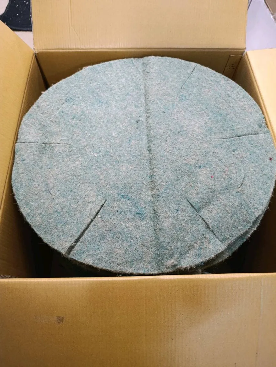 14" Hanging Basket Liners - Image 4