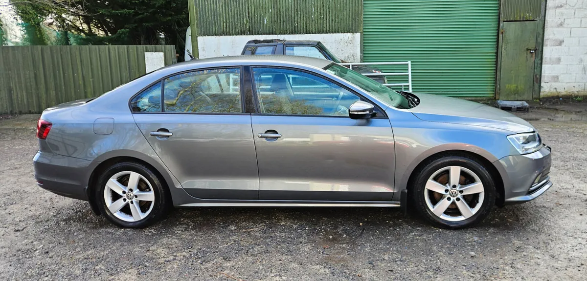 Vw Jetta 2017 2.0ltr diesel manual 164km - Image 1