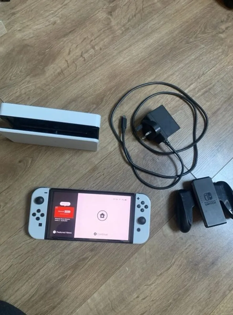 Nintendo Switch oled - Image 3