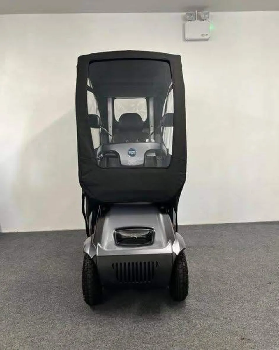 Pre-Owned TGA Breeze S4 GT with Solid Canopy - Image 2