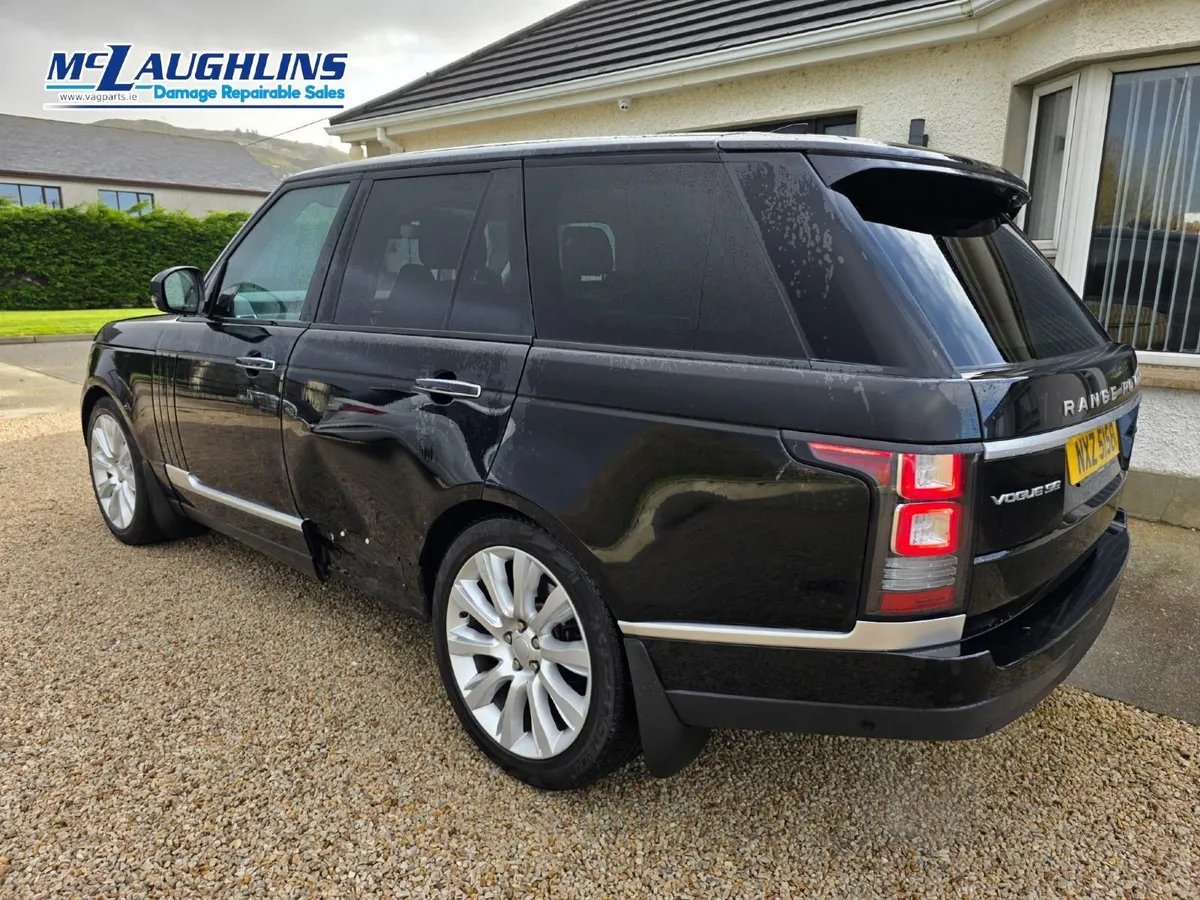 Range Rover Black 2018 Vogue SE Auto - For Sale - Image 3