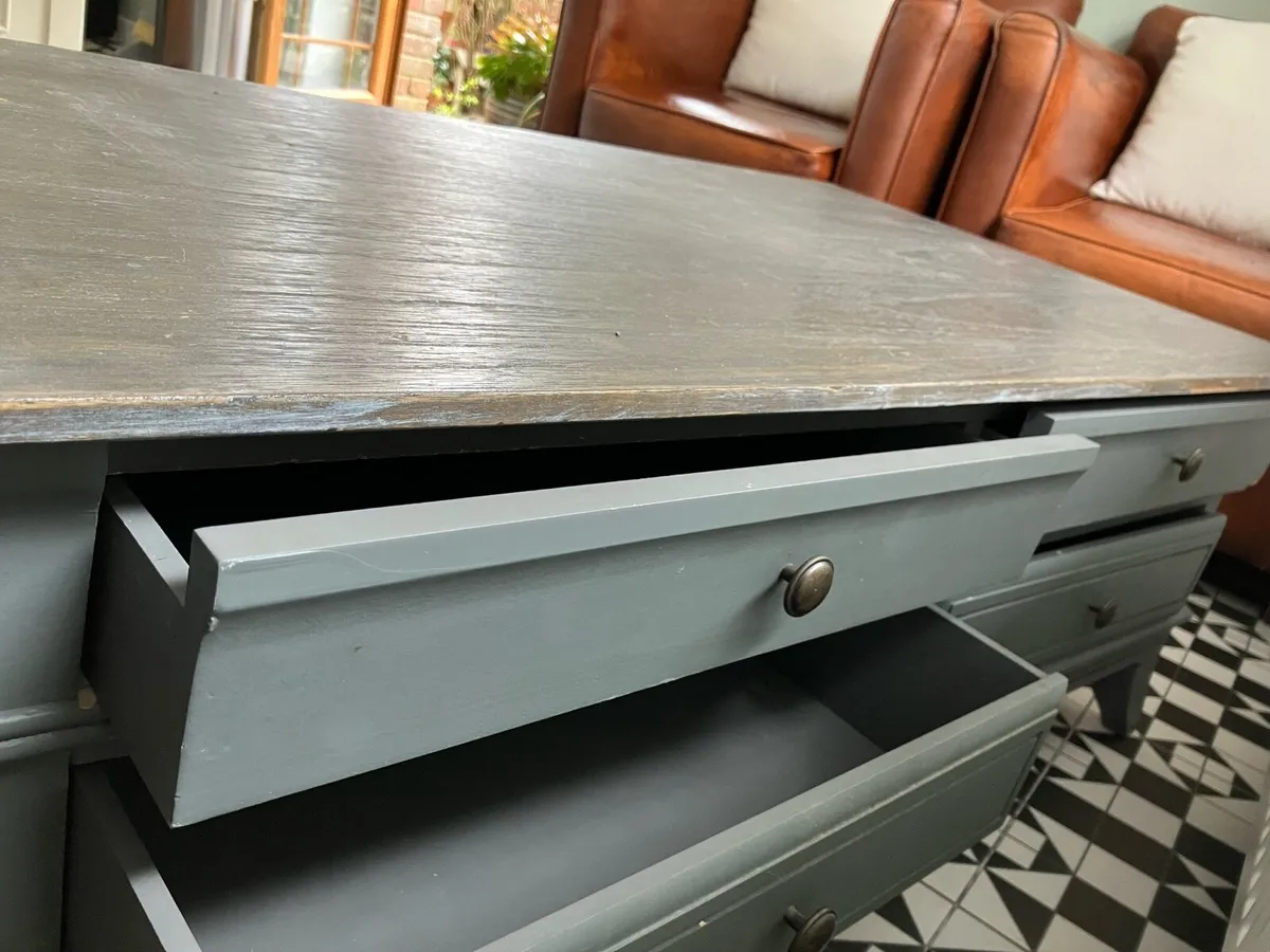 Large coffee table - Image 3