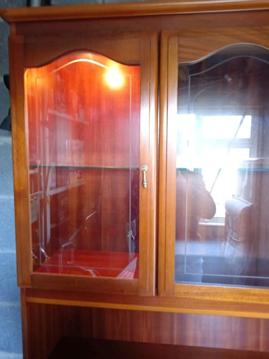 Sitting room display cabinet - Image 2