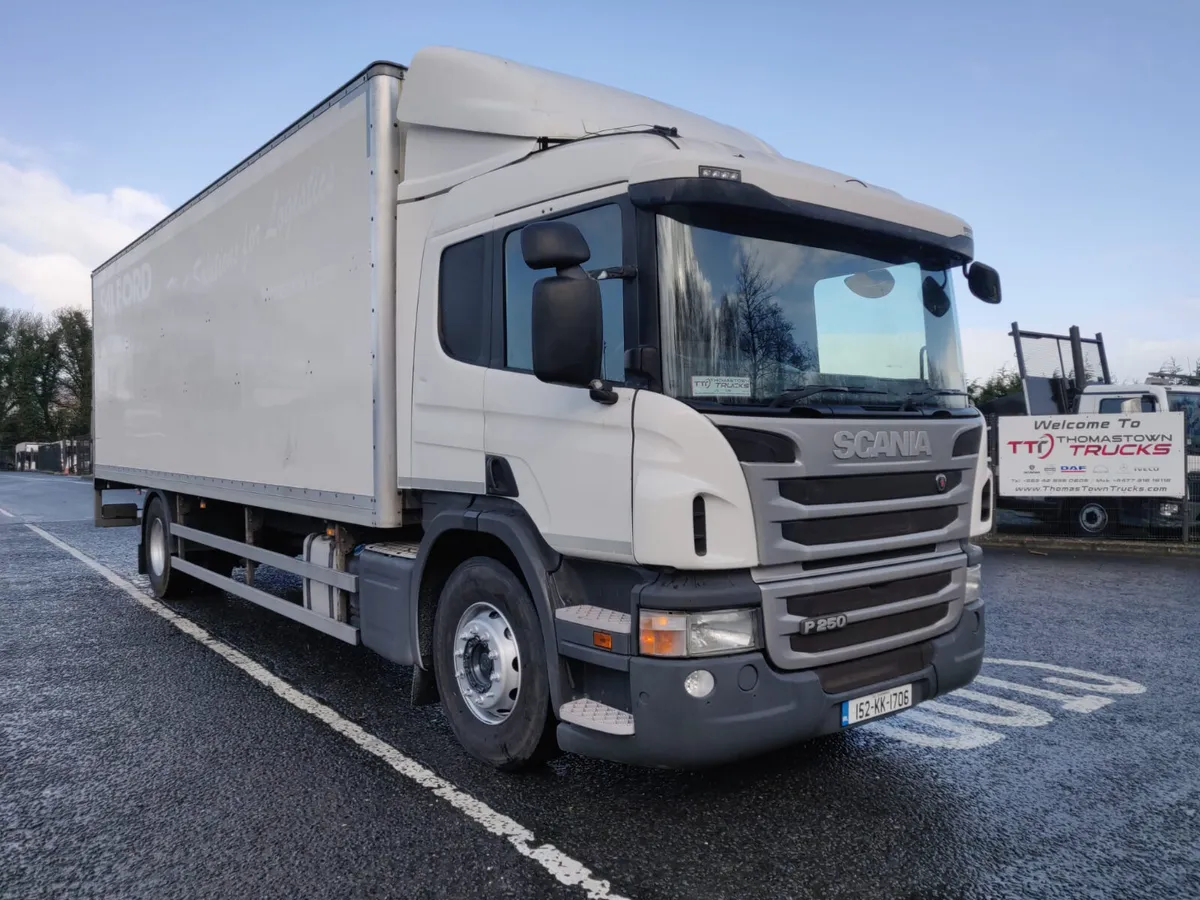 2015 Scania P250 sleepercab - Image 1