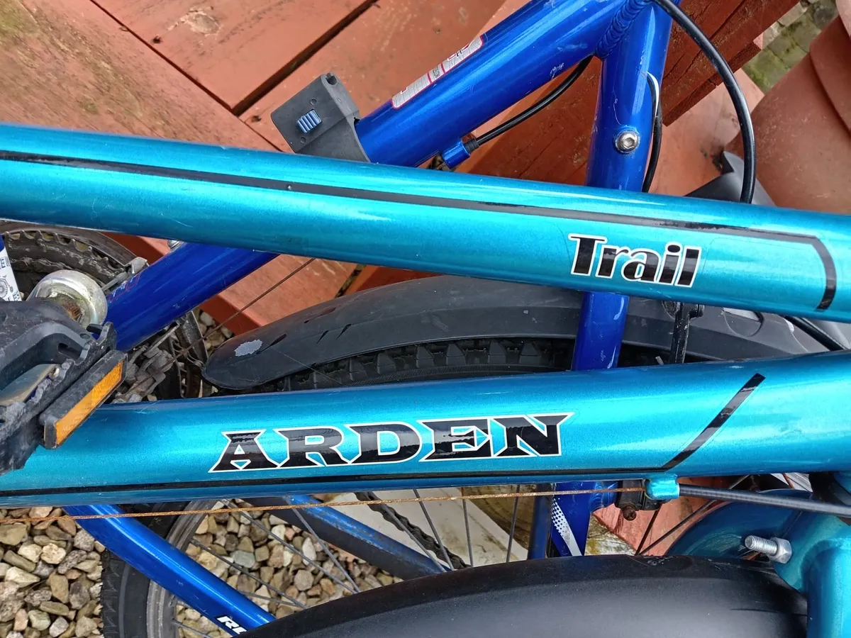 Lady's and Girls bicycles - Image 3