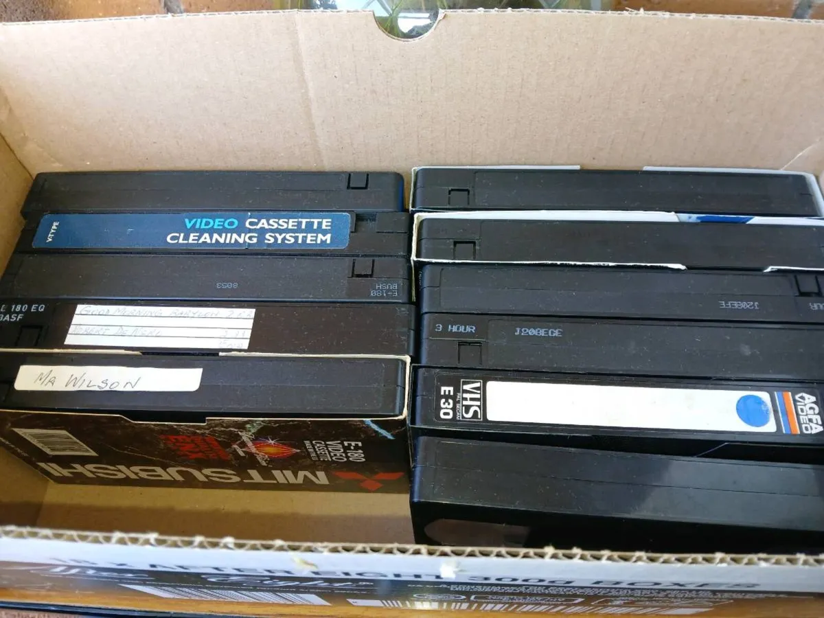 11 vhs video tapes.New condition. - Image 2