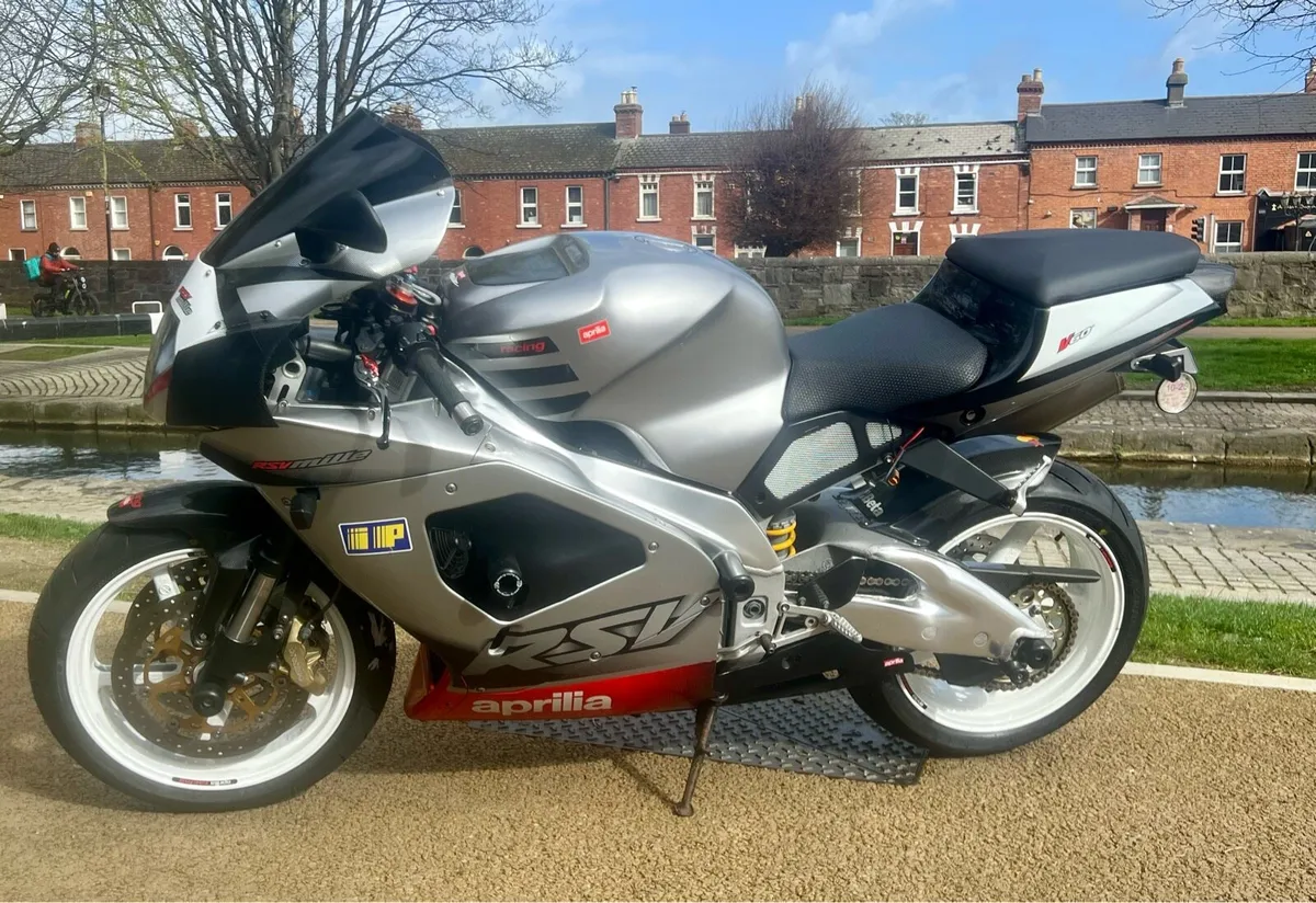 Aprilia RSV MIlie - Image 3