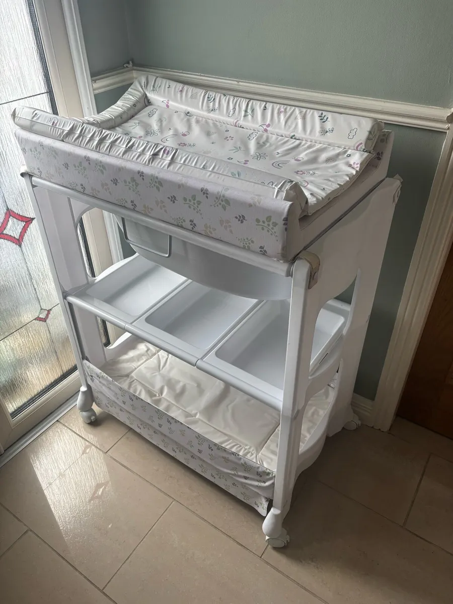 Baby Changing Table - Image 1