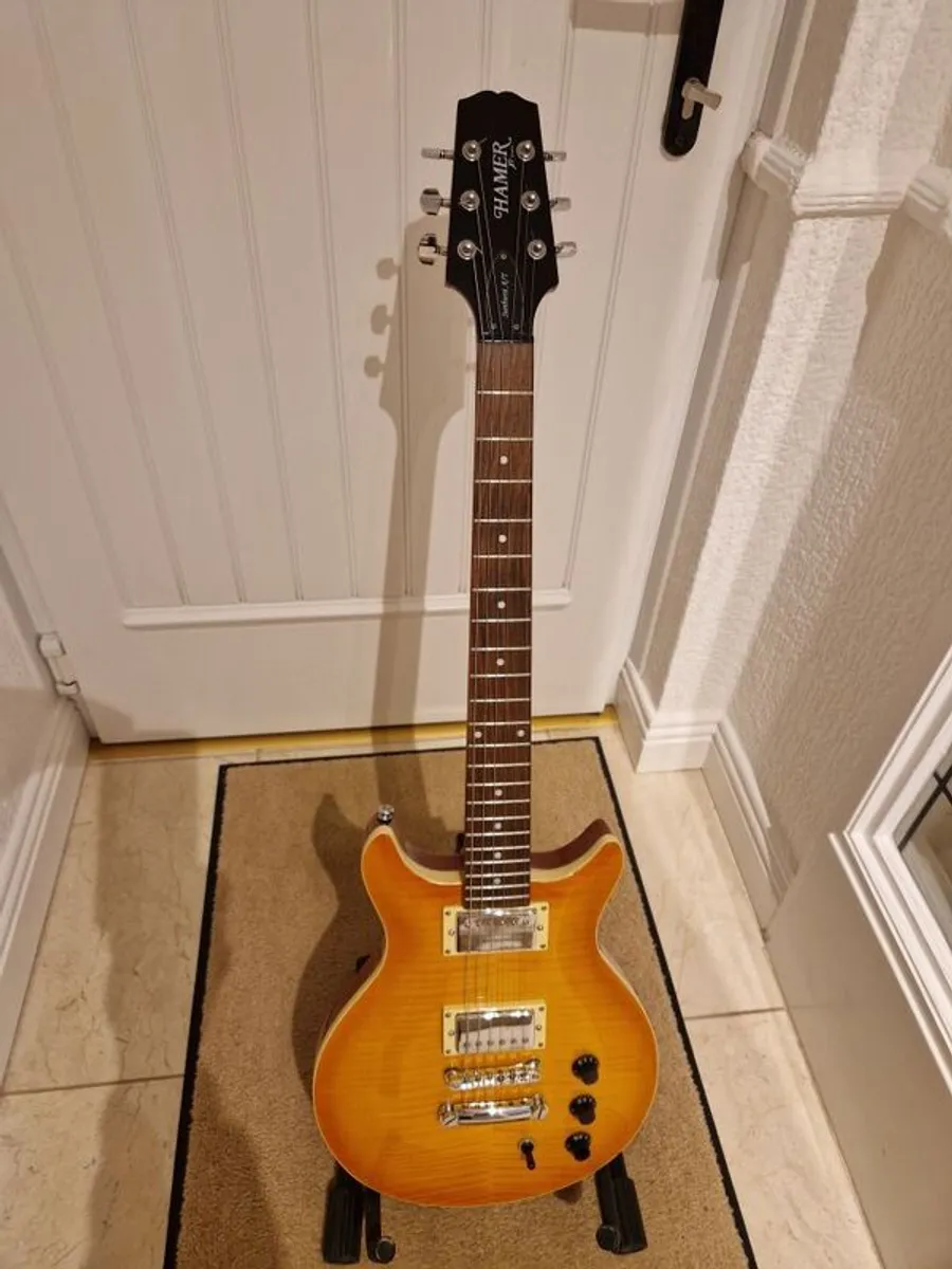 Hamer electric guitar - Image 1