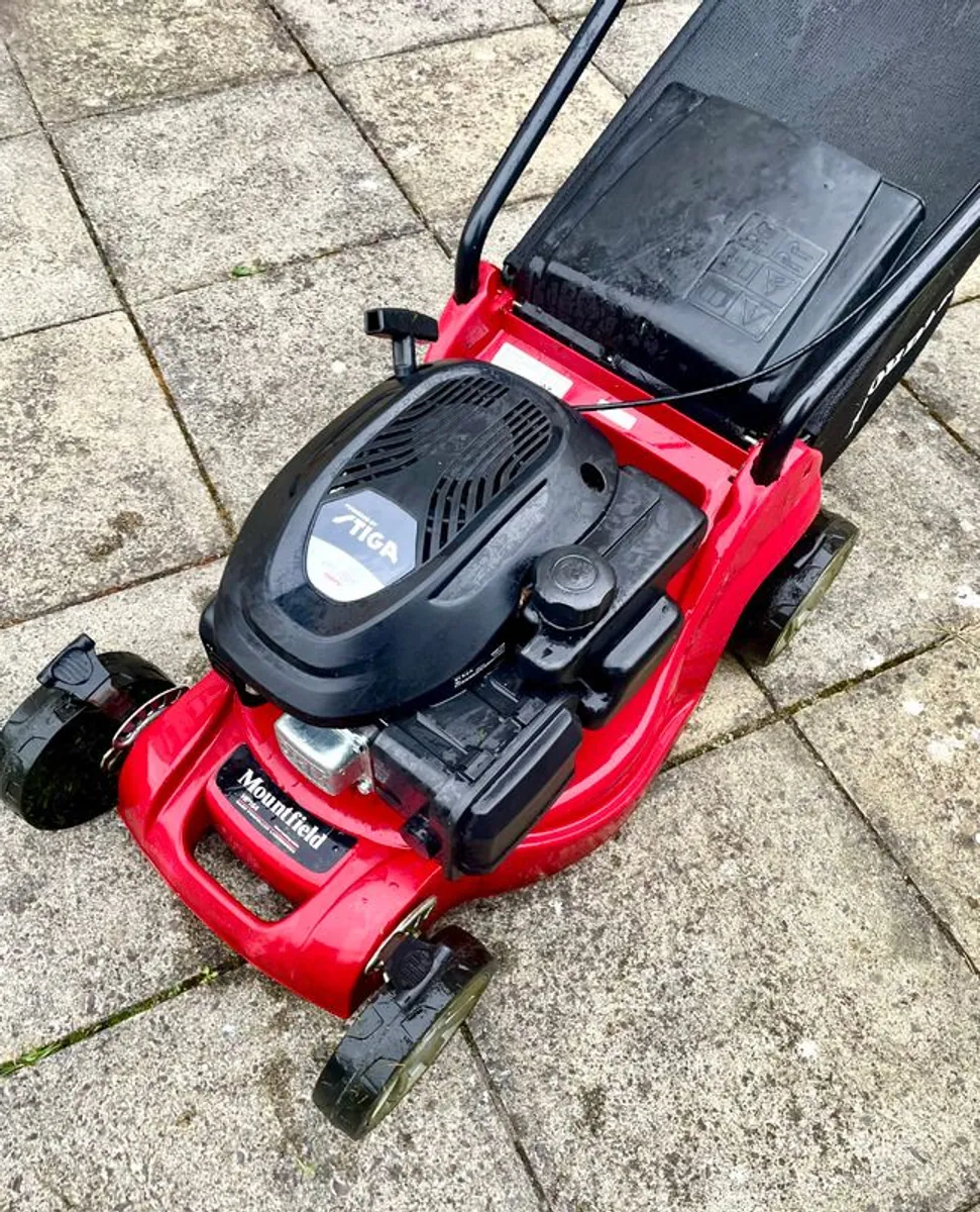 Mountfield  Petrol Lawn Mower - Image 4