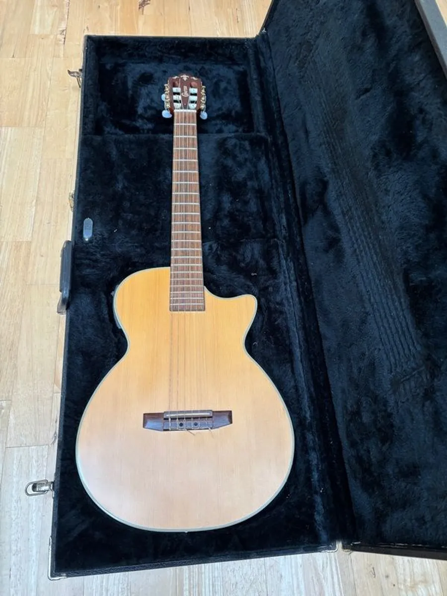 Crafter Slimline Electro Classical Guitar + Hard Case - Image 4