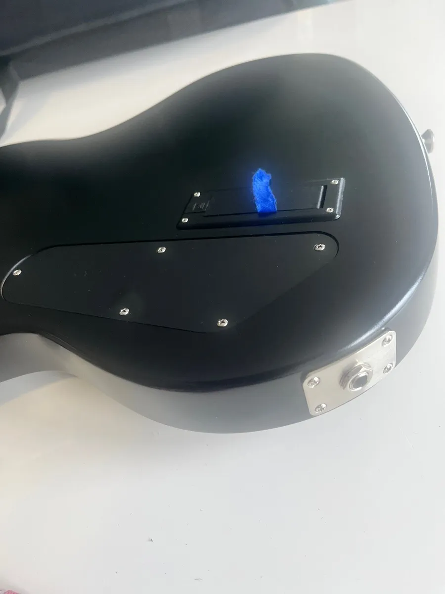 Electric guitar - Image 3