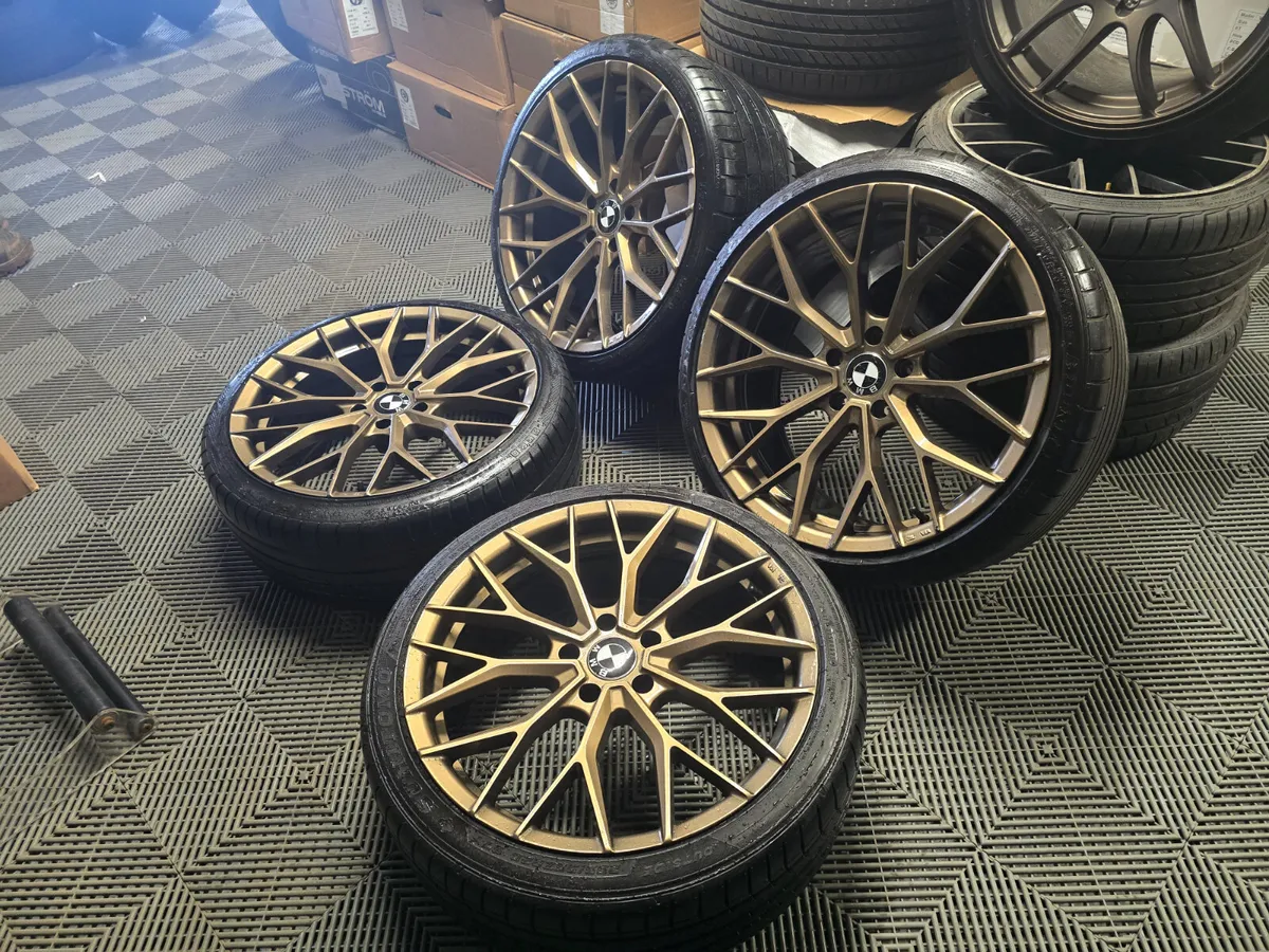 20" BMW 1000M Style Alloys (5X120) - Image 1