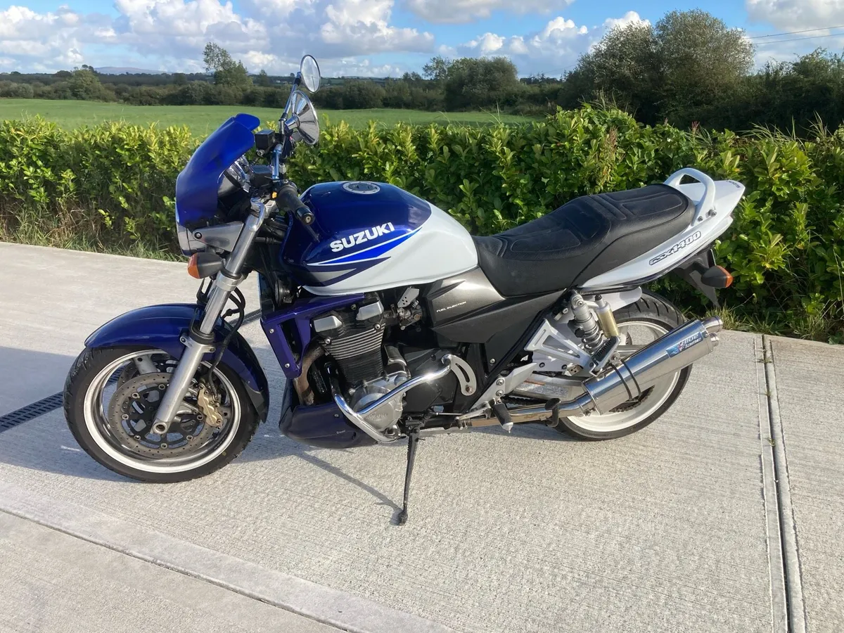 Suzuki GSX 1400 - Image 1