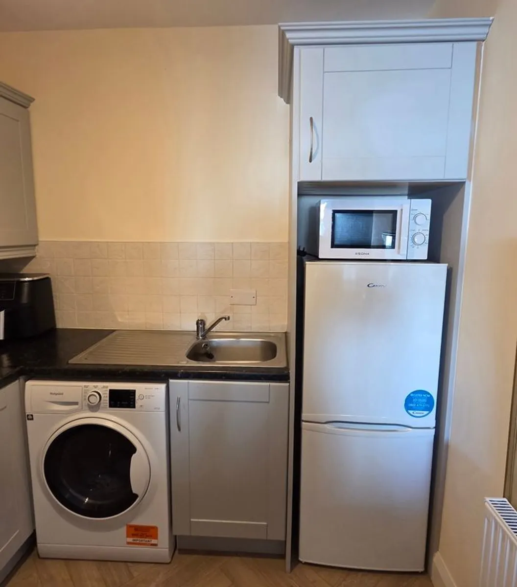 FREE Kitchen - Image 2