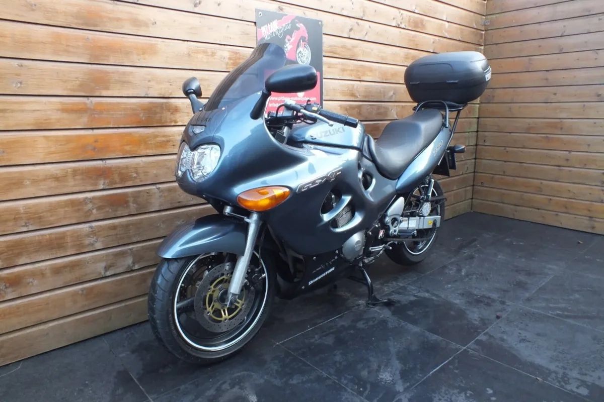 2000 Suzuki GSXF 750 (Low Miles, Lovely Condition) - Image 2