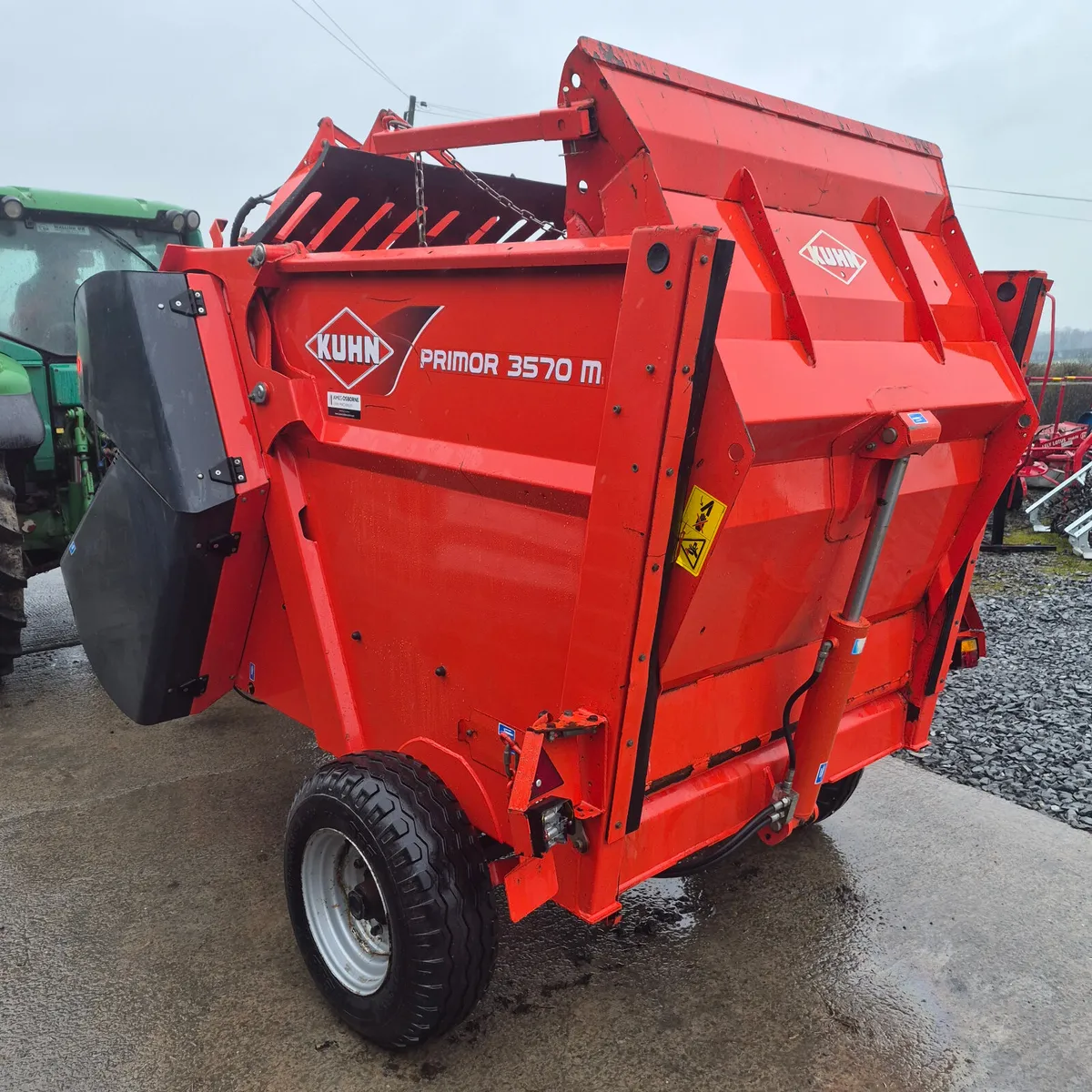 Kuhn 3570M Straw Chopper - Image 4