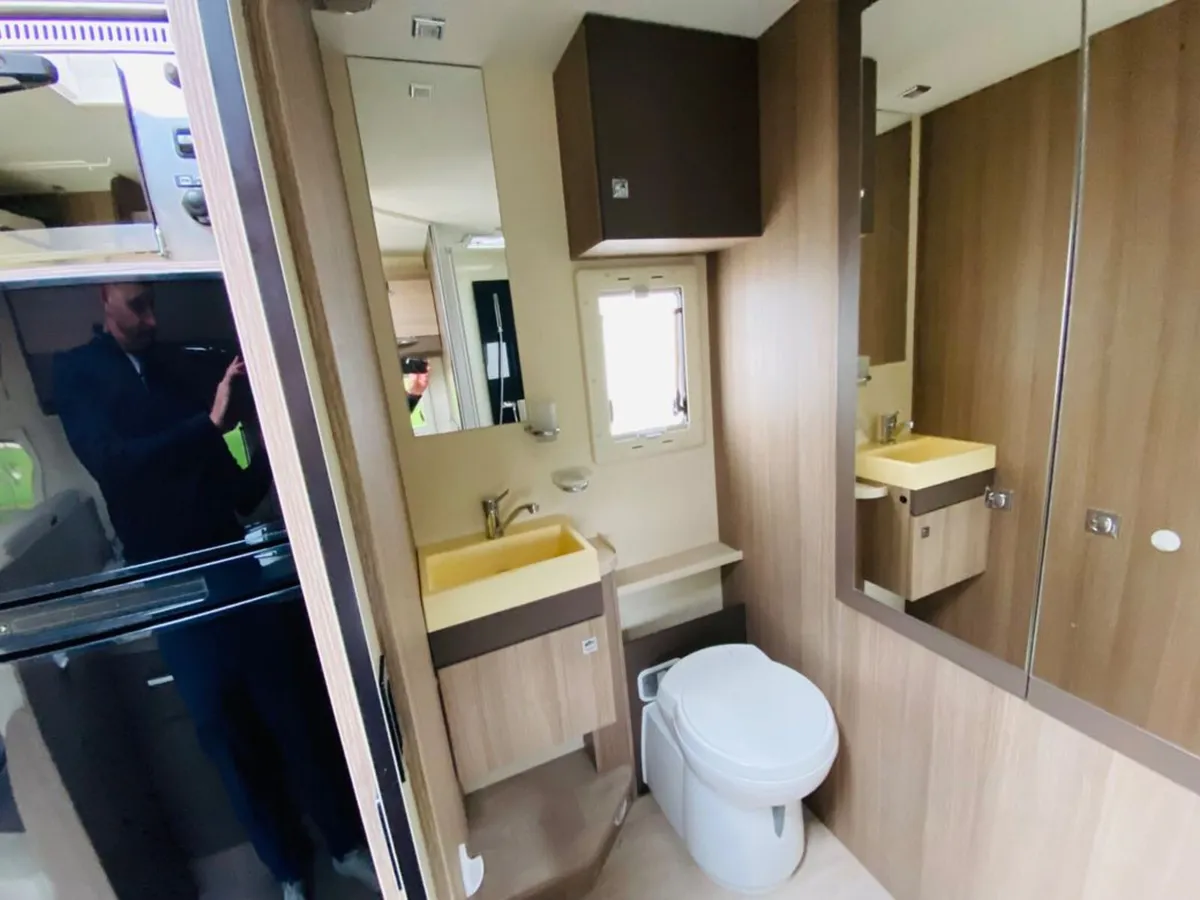 2016 CHAUSSON FLASH 610 LOW PROFILE R.H.D - Image 4
