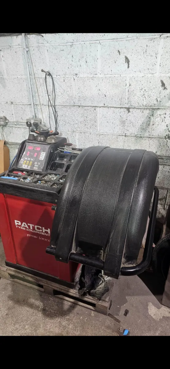 Tyre & Balance Machine - Image 2