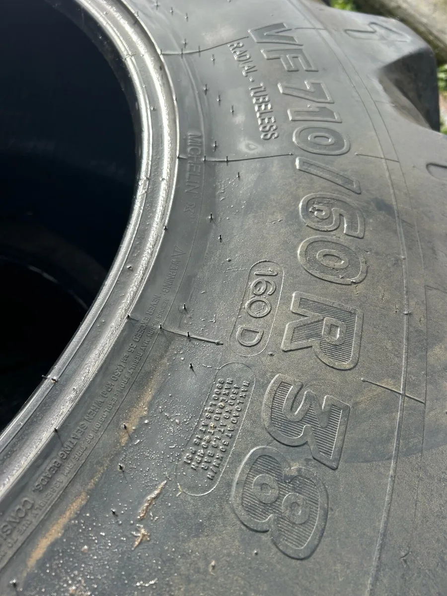 VF 710 Tyres - Image 2