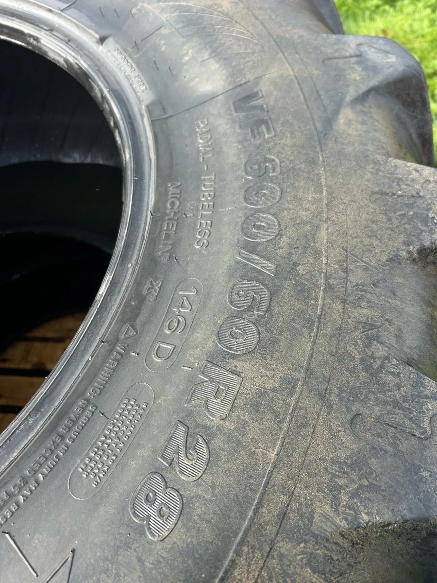 VF 710 Tyres - Image 3