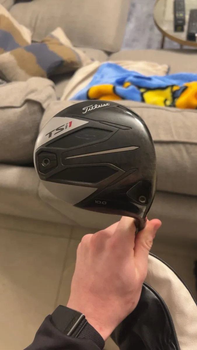 Titleist Tsi1 Driver,Cobra Radspeed 3 Wood,Volkey - Image 1