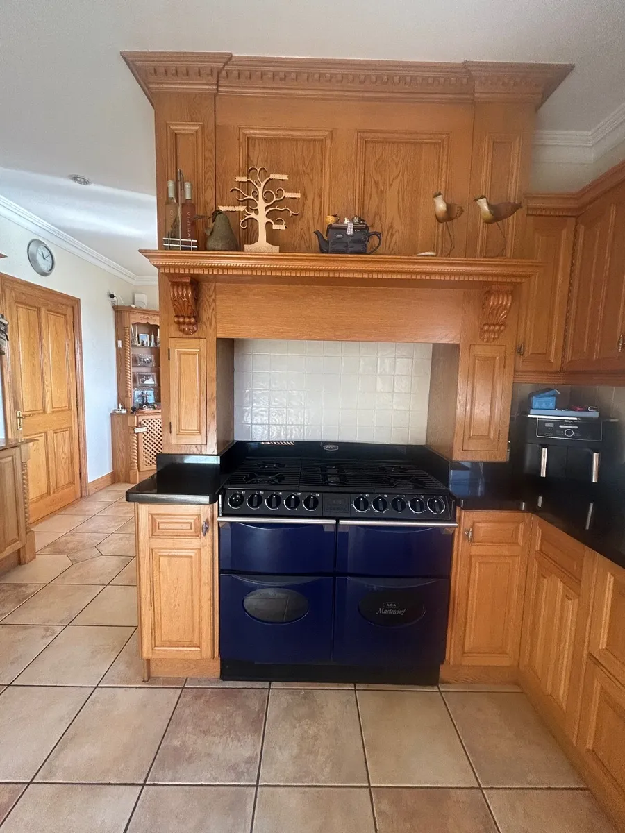 Solid Oak Kitchen - OPEN TO OFFERS - Image 4